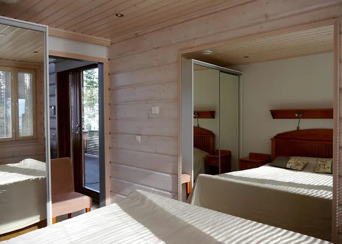 皮里斯里纳别墅 * Kolinkylä