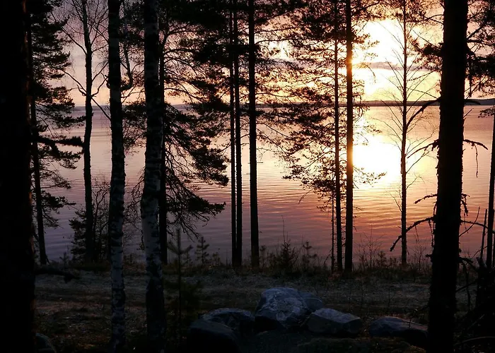 皮里斯里纳别墅 * Kolinkylä