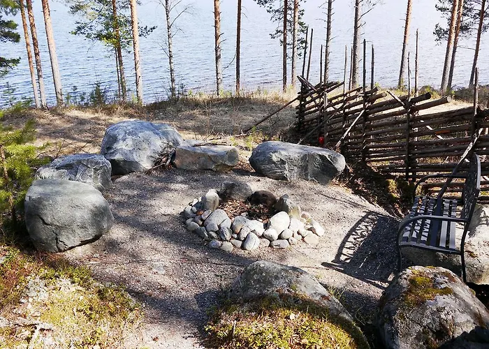 别墅 皮里斯里纳别墅 Kolinkylä