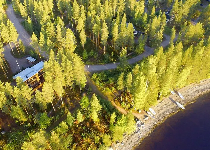 别墅 皮里斯里纳别墅 *